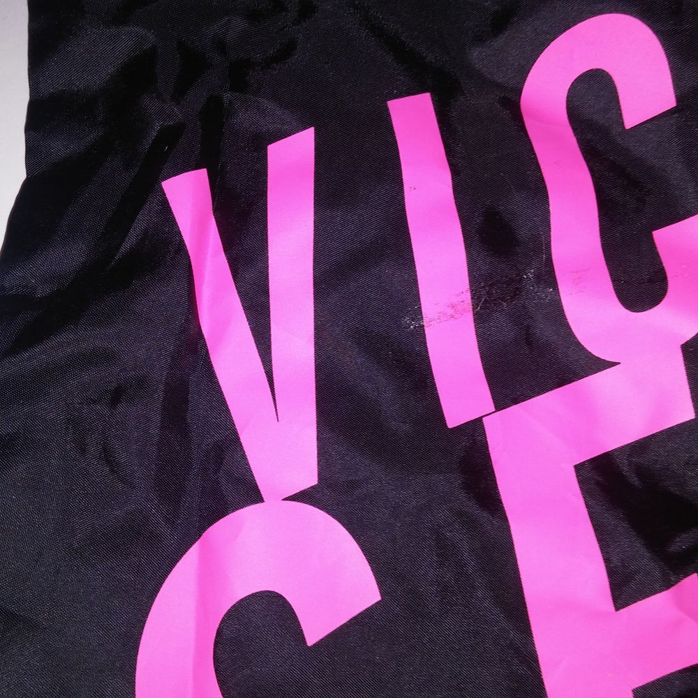 Victoria Secret Sport Tote Bag Nylon Black Neon Pink 2 Hair Ties 14" x 16" - Picture 4 of 11